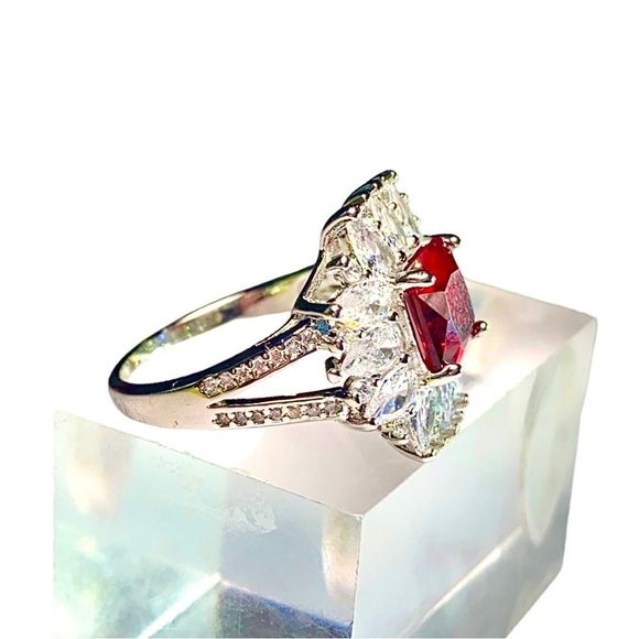 Garnet & CZ Gemstone Ring of 925 Sterling Silver Overlay (8.5) - Picture 3 of 10
